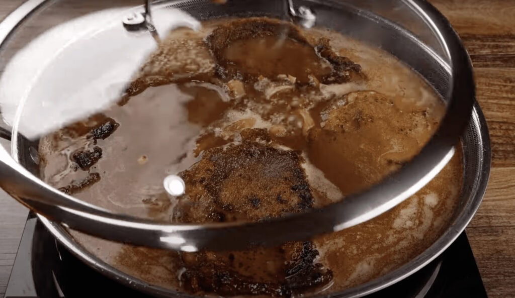 smothered steak and onions